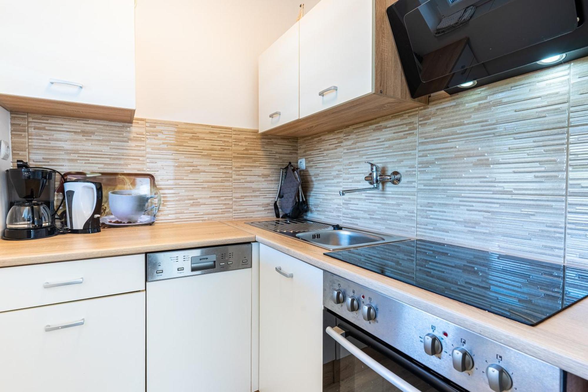 Kuca Matanovic Apartment Cres Exterior photo